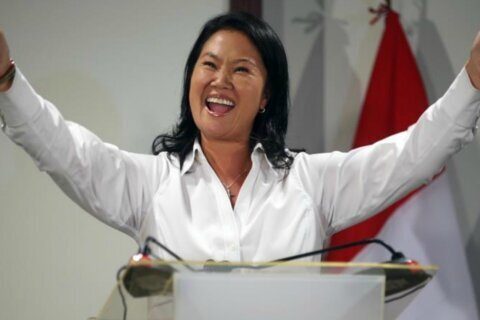 Conservadora Keiko Fujimori gana la presidencia de Perú, al cierre del escrutinio