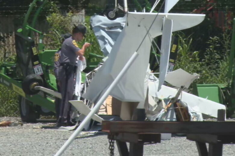 Small plane crashes near Fredericksburg