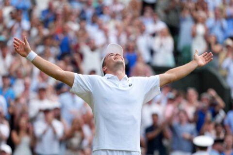 Arthur Fery becomes 1st British wild card to reach Wimbledon quarterfinals in professional era