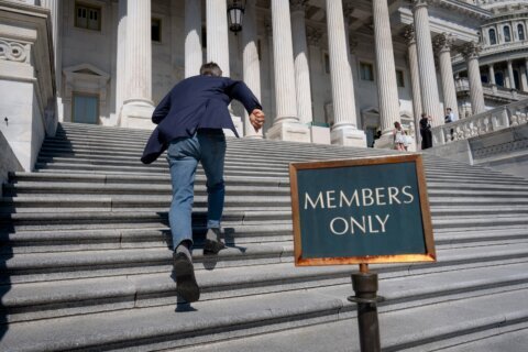 How to run for reelection in a messy Congress? It’s not easy