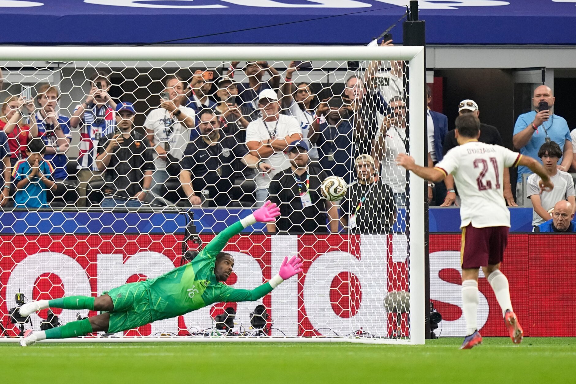 APTOPIX Spain France WCup Soccer