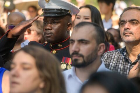 150 people from 50 countries become US citizens at Mount Vernon on America’s 250th birthday
