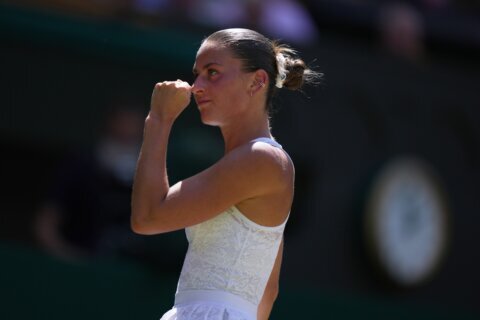Marta Kostyuk beats Jasmine Paolini to reach Wimbledon semifinals