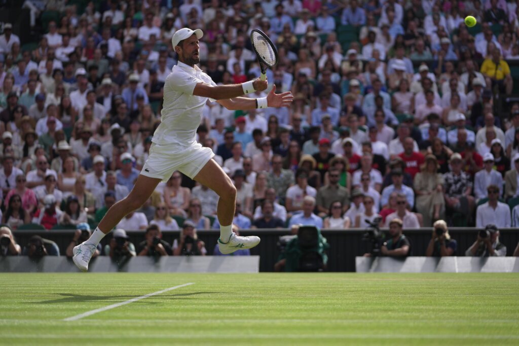 Naomi Osaka overpowers Aryna Sabalenka to reach the Wimbledon quarterfinals