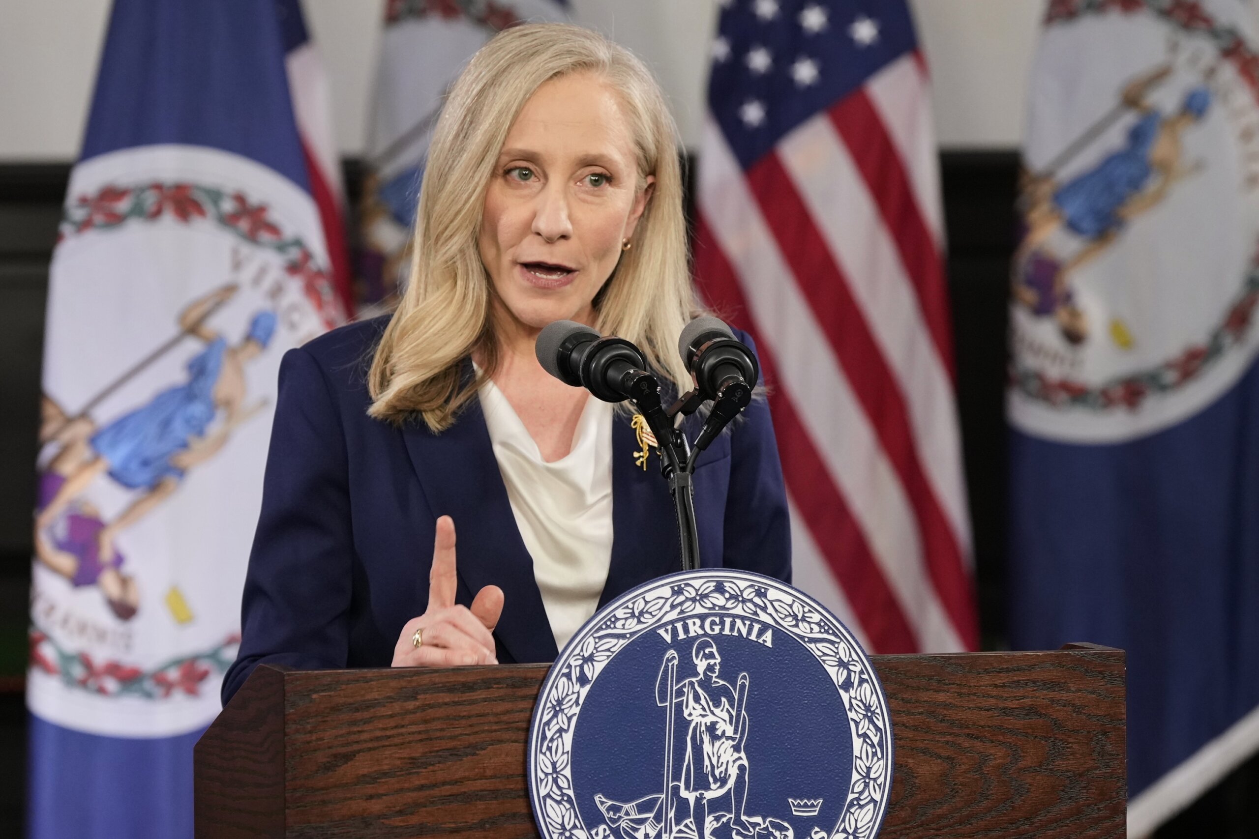 Spanberger administration seeks public input on Virgnia’s new energy plan