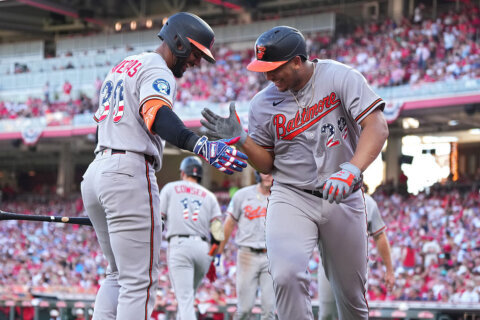 Basallo hits a 3-run homer as the Orioles rough up Greene, beat the Reds 8-5
