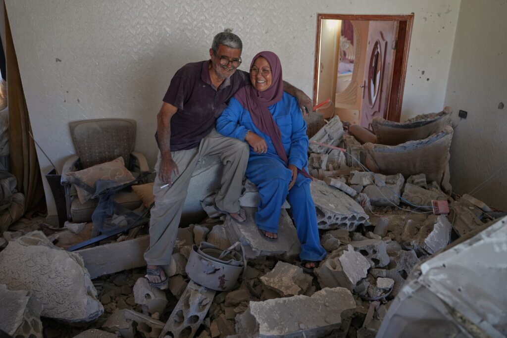 This Lebanese couple is among those returning to shattered homes under US-brokered deal with Israel