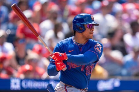 Mets’ Juan Soto goes on injured list with left calf strain