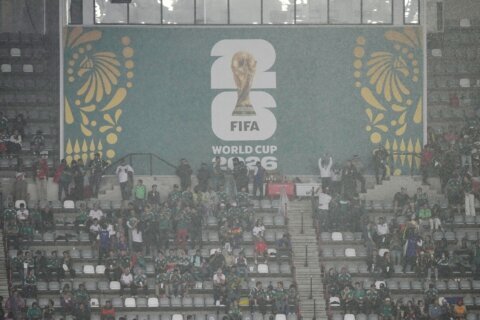 Mexico-England World Cup round of 16 match delayed by 1 hour because of thunderstorm