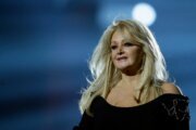 Bonnie Tyler, who topped the charts with epic 'Total Eclipse of the Heart,' has died at 75