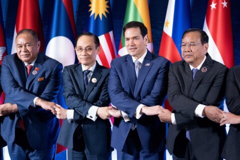 Iran’s demands over the Strait of Hormuz would set a dangerous precedent, Rubio tells Asian leaders