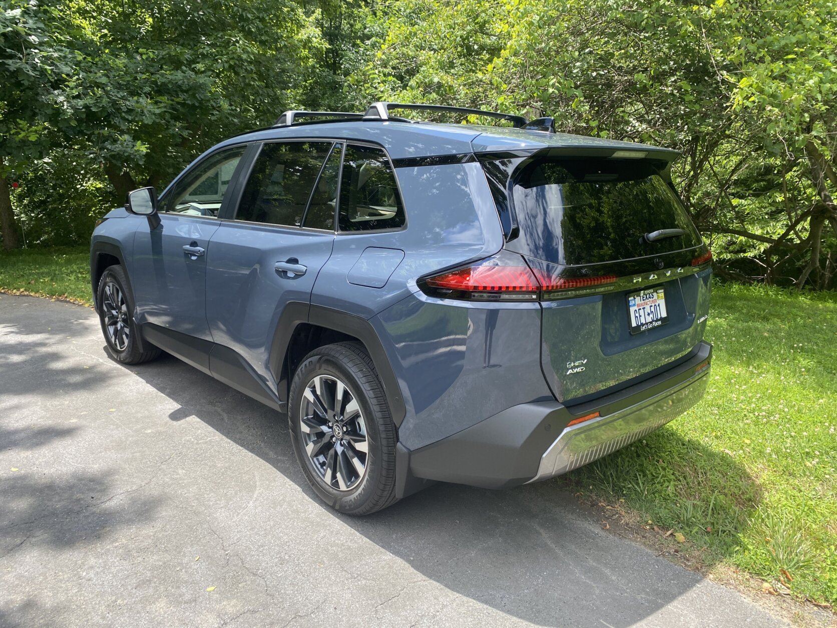 a rav4 vehicle