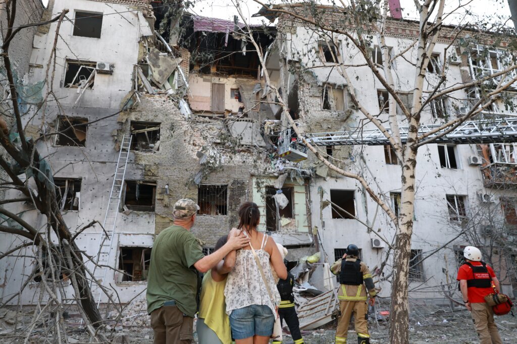 Ukraine fires 400 drones toward Moscow as Zelenskyy grapples with protests