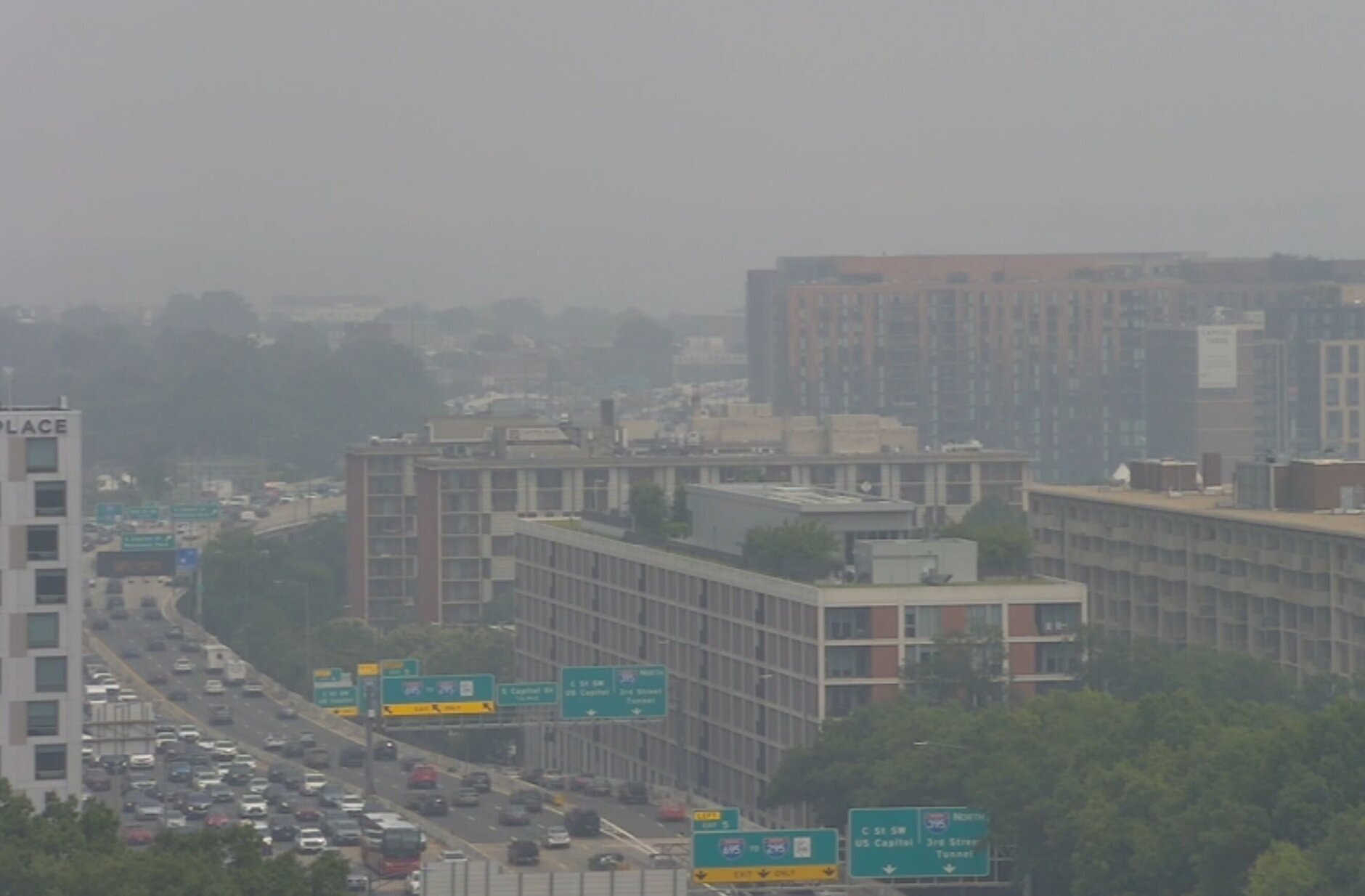 A WTOP camera showing thick wildfire smoke over Interstate 695 and Southeast D.C. (WTOP/Dave Dildine)