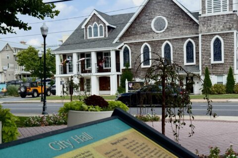 Ocean City church says its welcome extends to homeless residents. City Hall disagrees