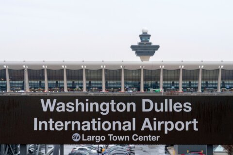 Trump is set to announce a $22B makeover of Dulles airport that will eliminate the ‘people movers’