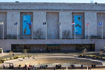 Trump Smithsonian