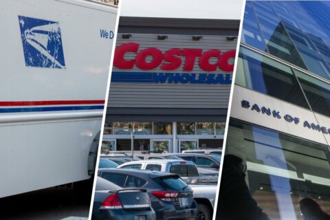 Bancos, Costco, USPS y más: ¿qué estará abierto y cerrado este 4 de julio?  