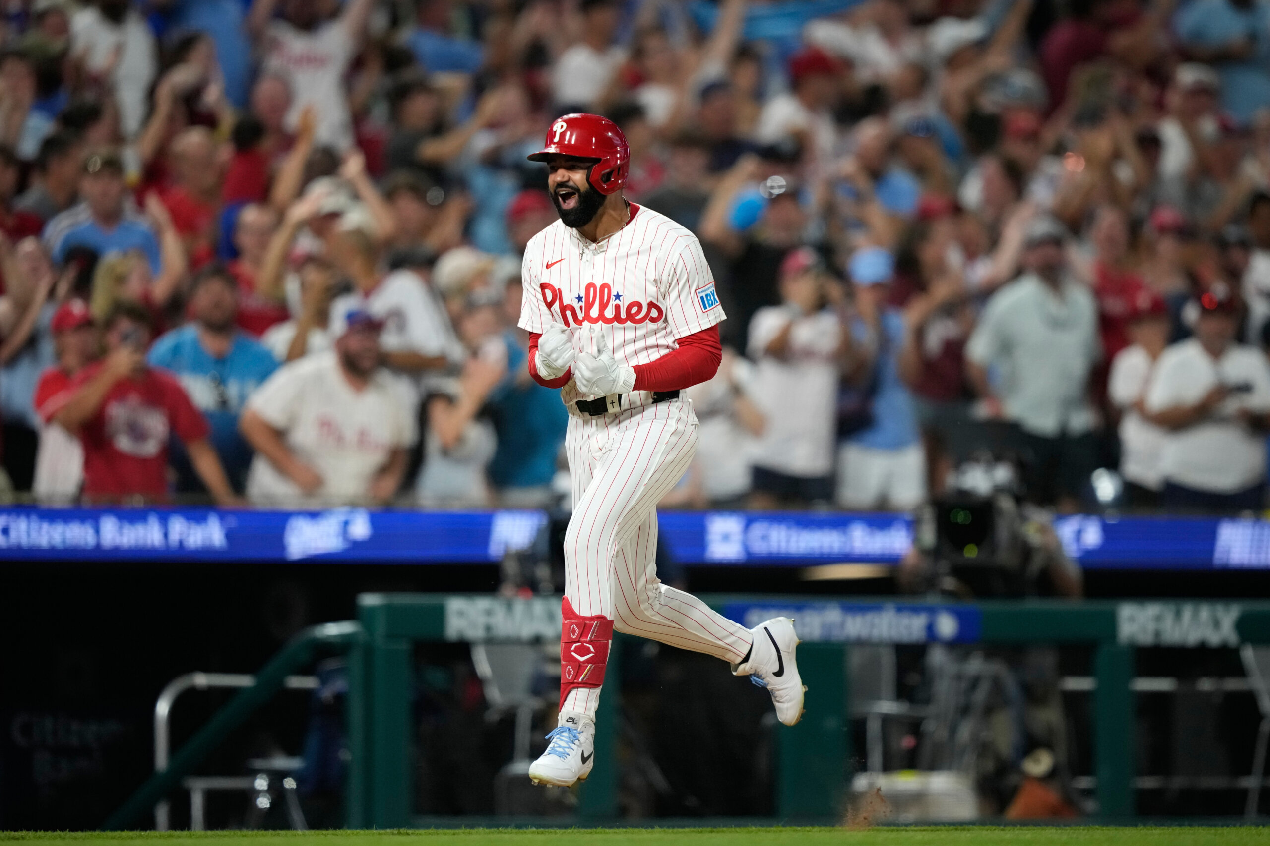 Derek Hill rallies Phillies with go-ahead grand slam in 7th in 6-3 win over Nationals