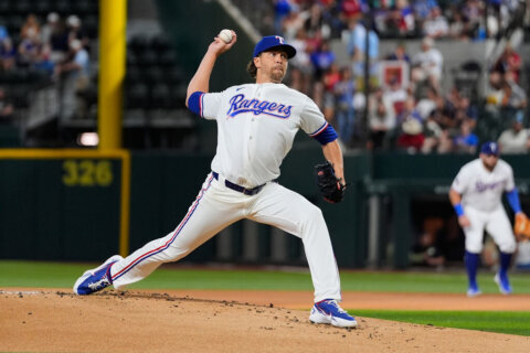 Rangers’ Jacob deGrom surpasses 2,000 K’s and combines with 3 on 1-hitter in 2-0 win over Nationals