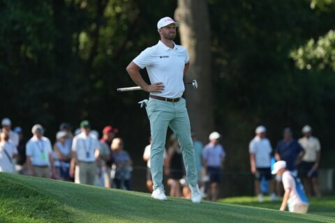 Wyndham Clark making it look easy at Bellerive and builds 1-shot lead in BMW Championship