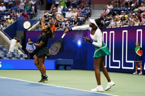 Serena and Venus Williams to play doubles together at the Cincinnati Open