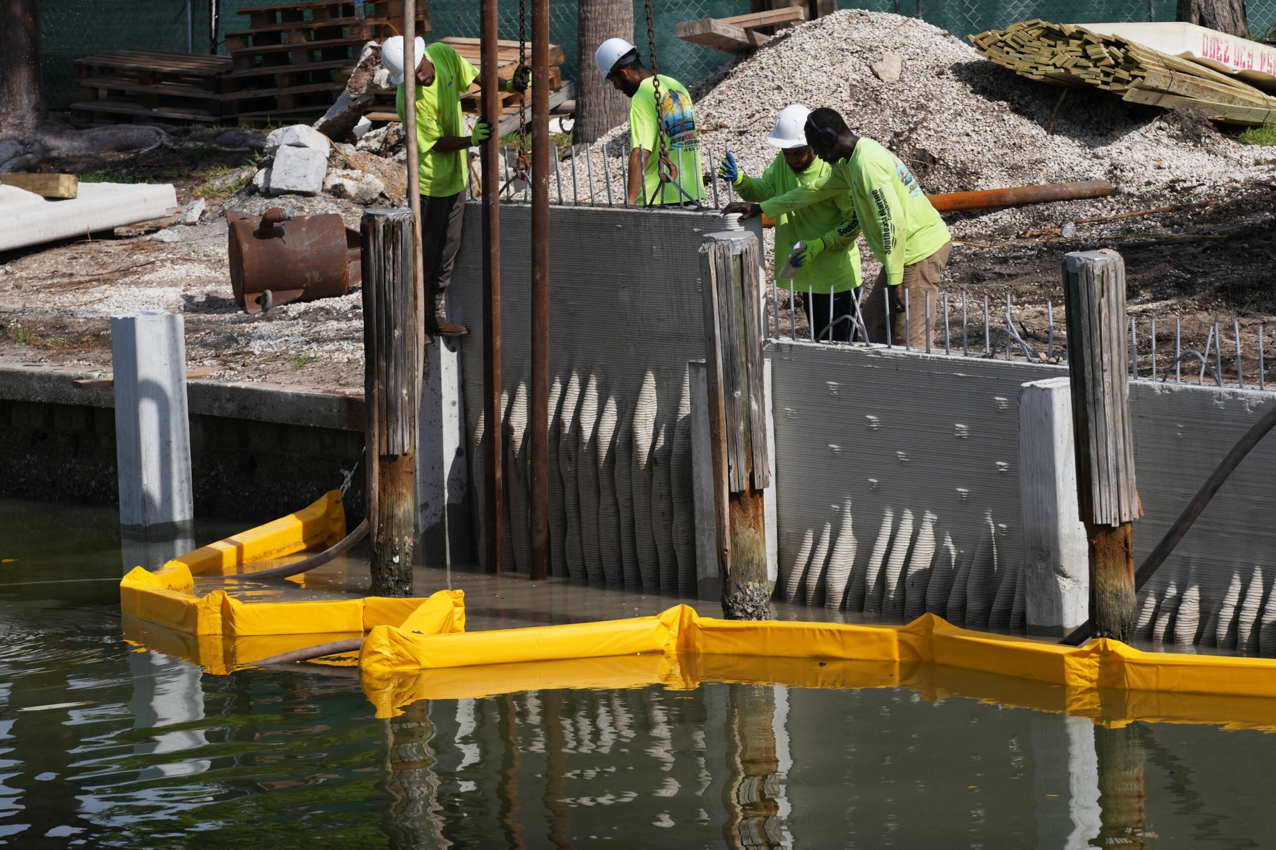 Florida adapts to rising seas with new seawalls and housing