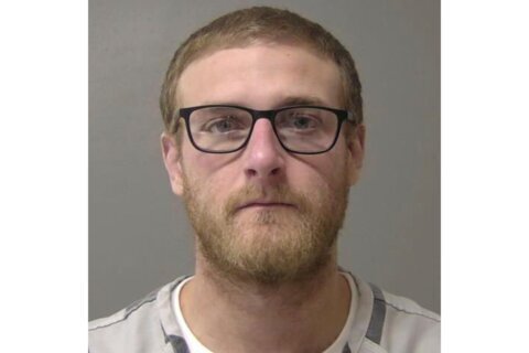Sean Grayson, former Illinois deputy convicted of killing Sonya Massey, dies in prison, lawyer says