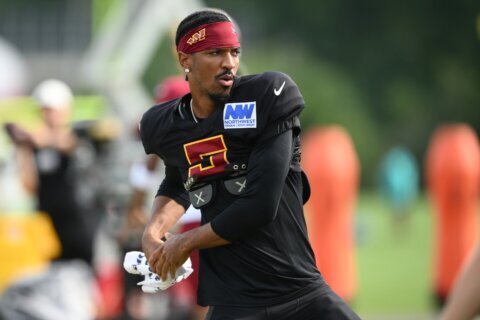 Kiffin maintaining initial stance on D.J. Pickett wearing the No. 5 of former LSU QB Jayden Daniels