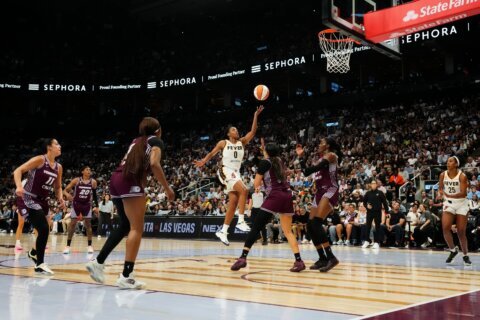 Mitchell scores 29 points before sitting out 4th and Clark adds 24 as Fever beat Tempo 101-95