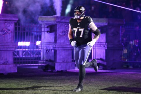 Jaguars are acquiring guard Daniel Faalele from the Giants for a draft pick, AP source says