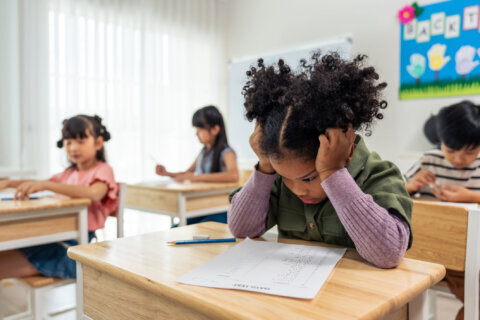 Back-to-school anxiety is common: Doctor offers tips on helping kids deal with nervousness