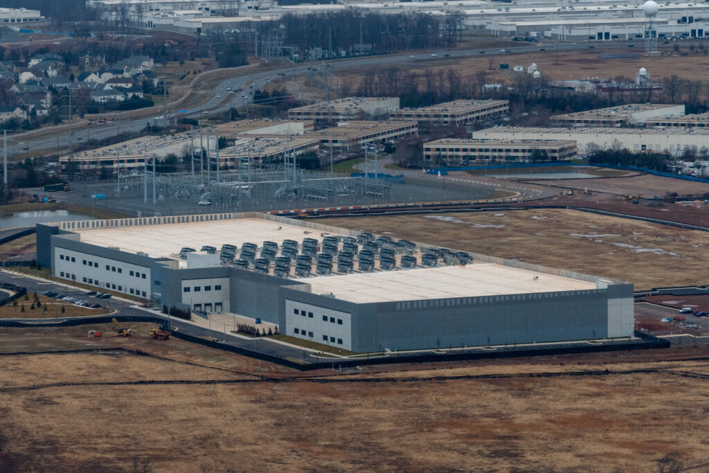 ‘Concrete jungle’: As Amazon details plans for new Ashburn data centers, some residents are fed up