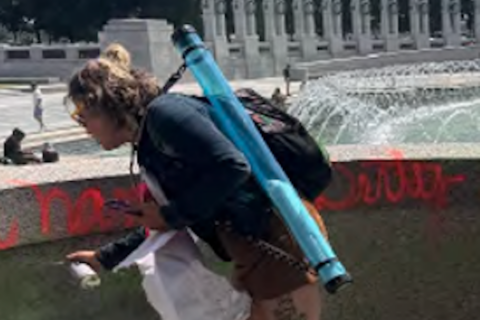 Woman charged with vandalizing DC’s World War II Memorial