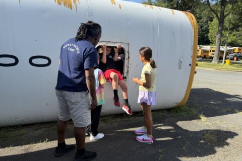 School bus emergency? Fairfax County students have a plan to handle it