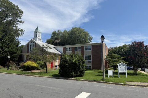 After 130 years, Arlington neighborhood bids farewell to episcopal church
