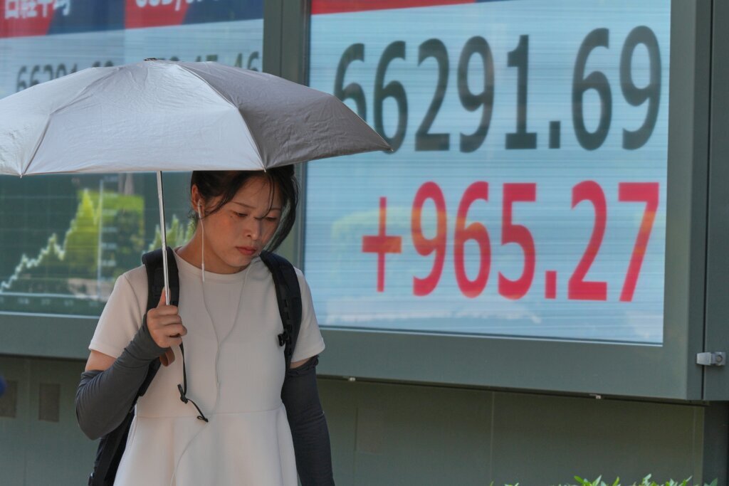 Asian shares advance, led by a nearly 6% gain for South Korea’s Kospi