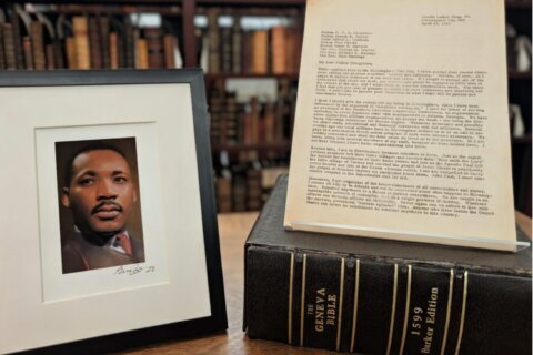 Intern at Virginia seminary finds original draft of letter by Martin Luther King Jr.