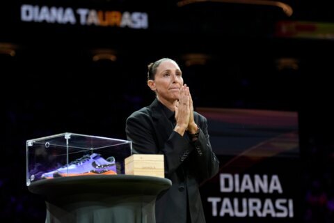 Diana Taurasi inducted into the Mercury Ring of Honor as franchise celebrates 20 years of excellence