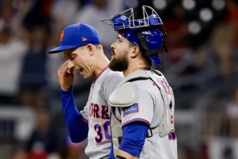 Pirates give bullpen a boost by acquiring Luke Weaver from the Mets, AP source says