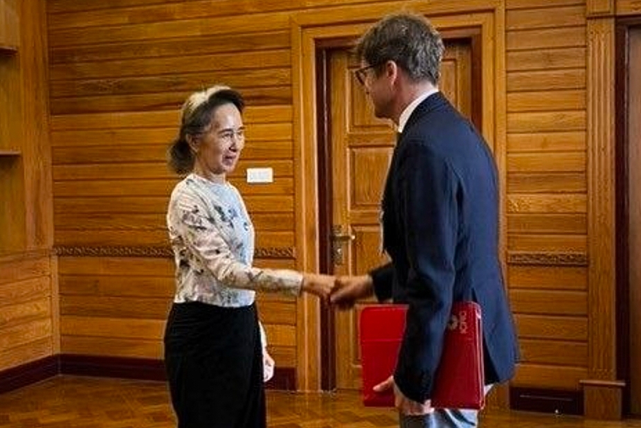 Myanmar’s detained former leader Aung San Suu Kyi has rare meeting with International Red Cross