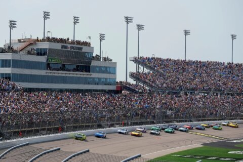 Ty Gibbs holds on to win NASCAR Cup Series race at Iowa Speedway