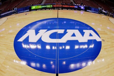 Federal appeals court halts ruling allowing thousands of college players extra year of eligibility