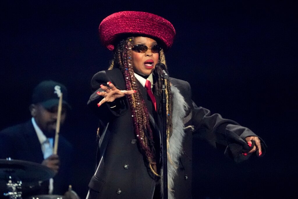 Ms. Lauryn Hill and Fugees’ bandmate Wyclef Jean will headline Global Citizen’s antipoverty festival