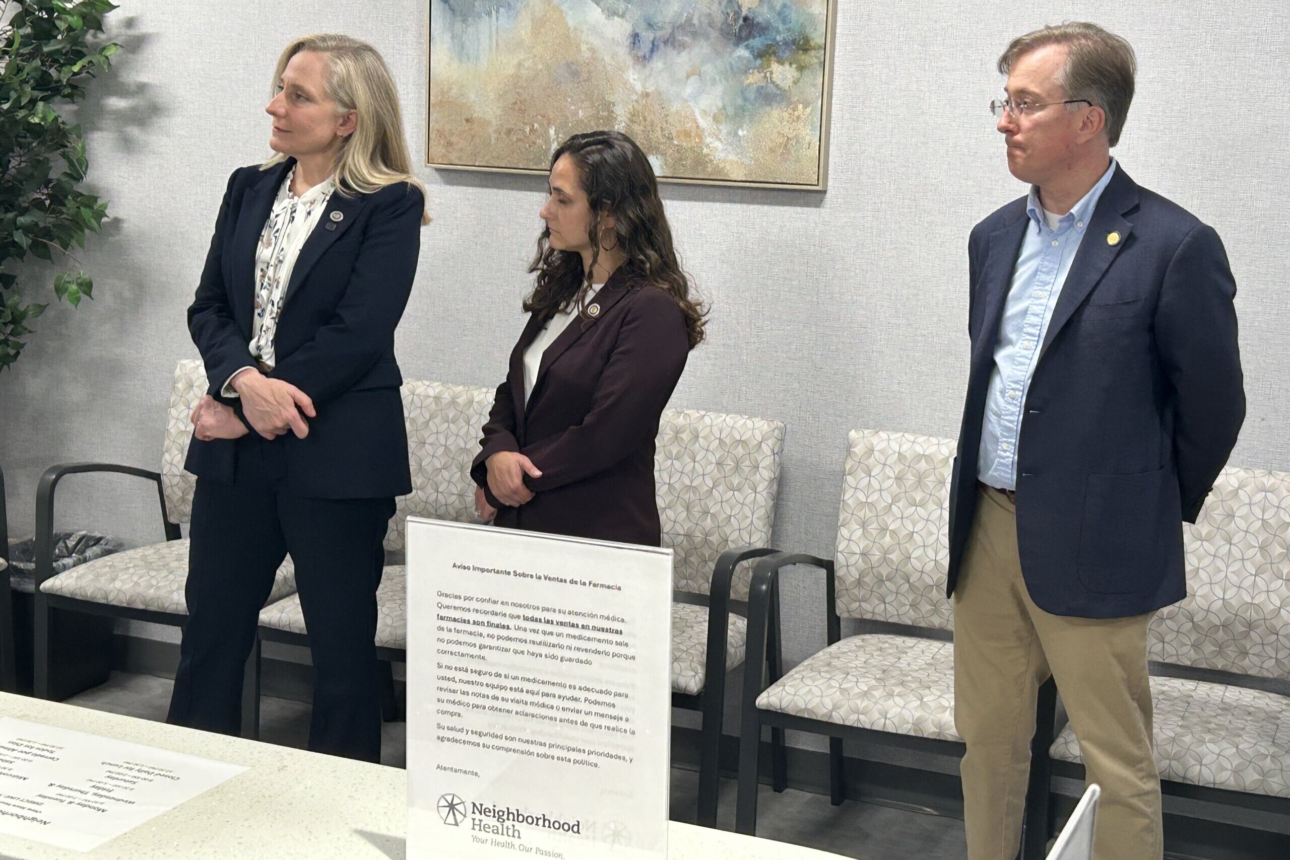 Spanberger Touts Virginia's Insulin Cost Cap Progress at Northern Virginia Clinic