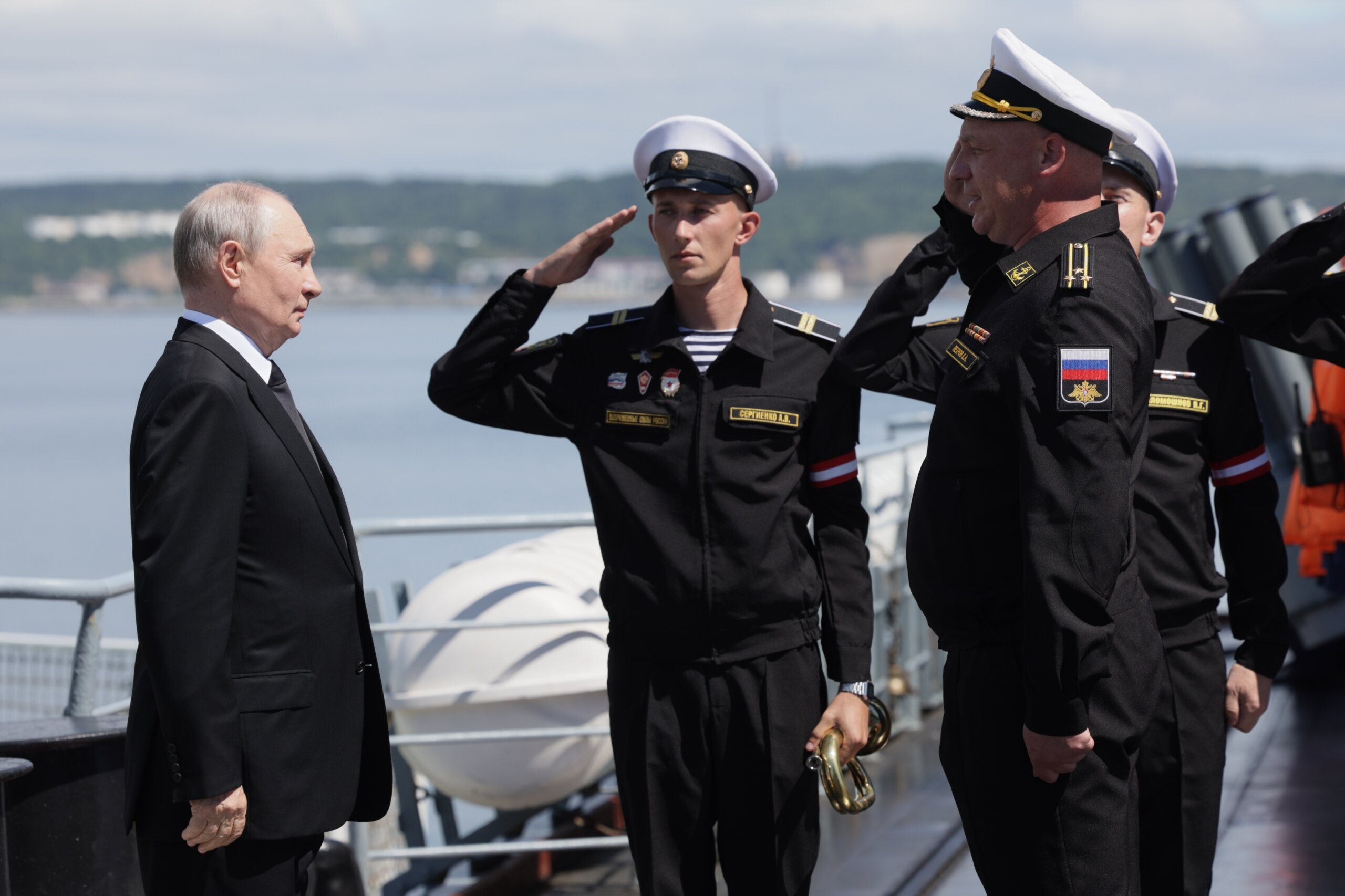 Путин пригрозил возмездием за захват Западом российских торговых судов — WTOP News