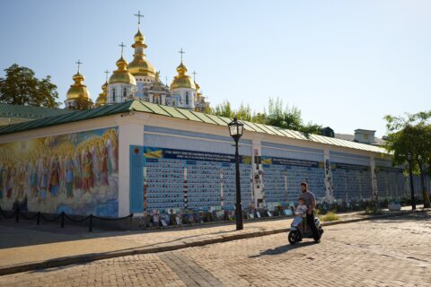 Russian strike kills at least 6 at shopping center in central Ukrainian city