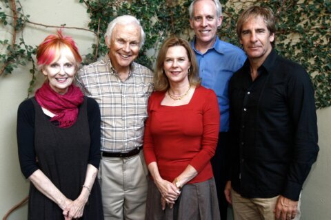 Shelley Fabares, ‘Johnny Angel’ singer and actor in ‘The Donna Reed Show’ and ‘Coach,’ dies at 82
