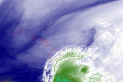 Tropical Storm Moke carrying more rain toward hurricane-damaged Hawaii