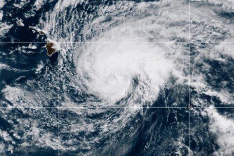 A rare hurricane landfall threat for Hawaii’s Big Island as Lala nears